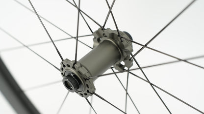Laufradsatz SCOM AERO 40 Tubeless Ready (Center Lock)