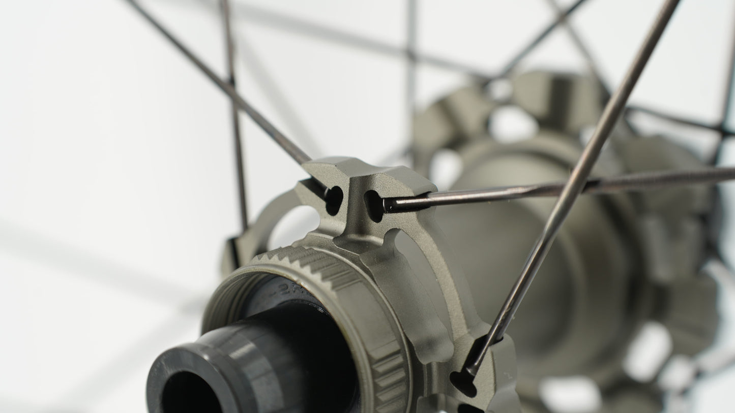 Laufradpaar SCOM AERO 50 Tubeless Ready (Center Lock)