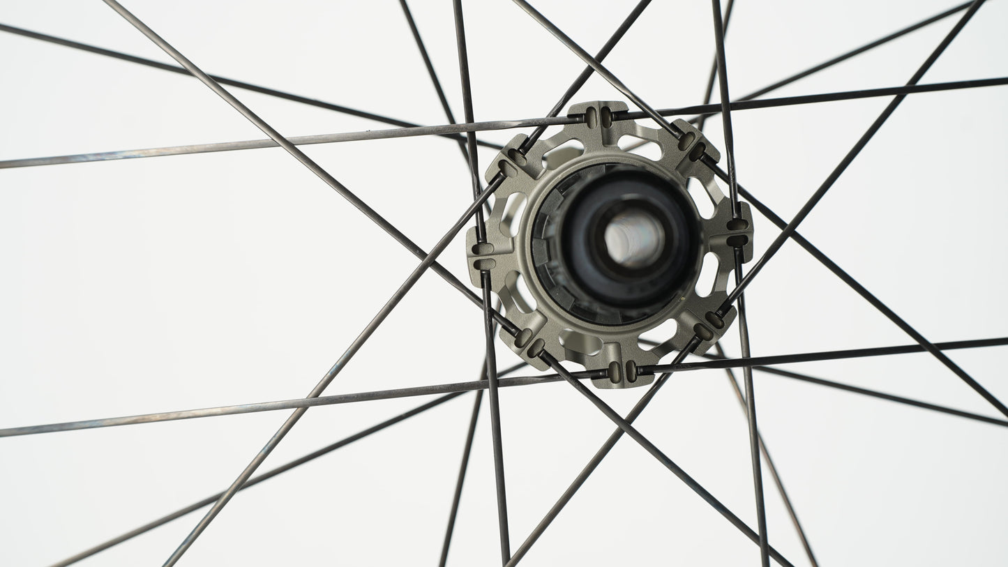 Laufradpaar SCOM AERO 50 Tubeless Ready (Center Lock)