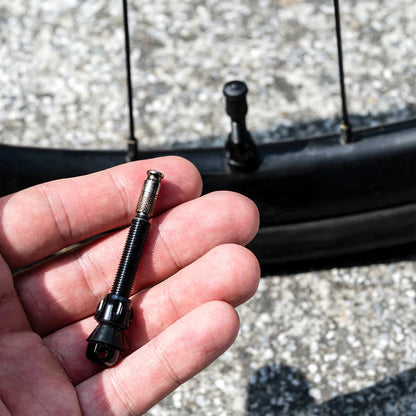 2er-Set Tubeless-Ventile LEZYNE CLIK TLR PRO 44mm