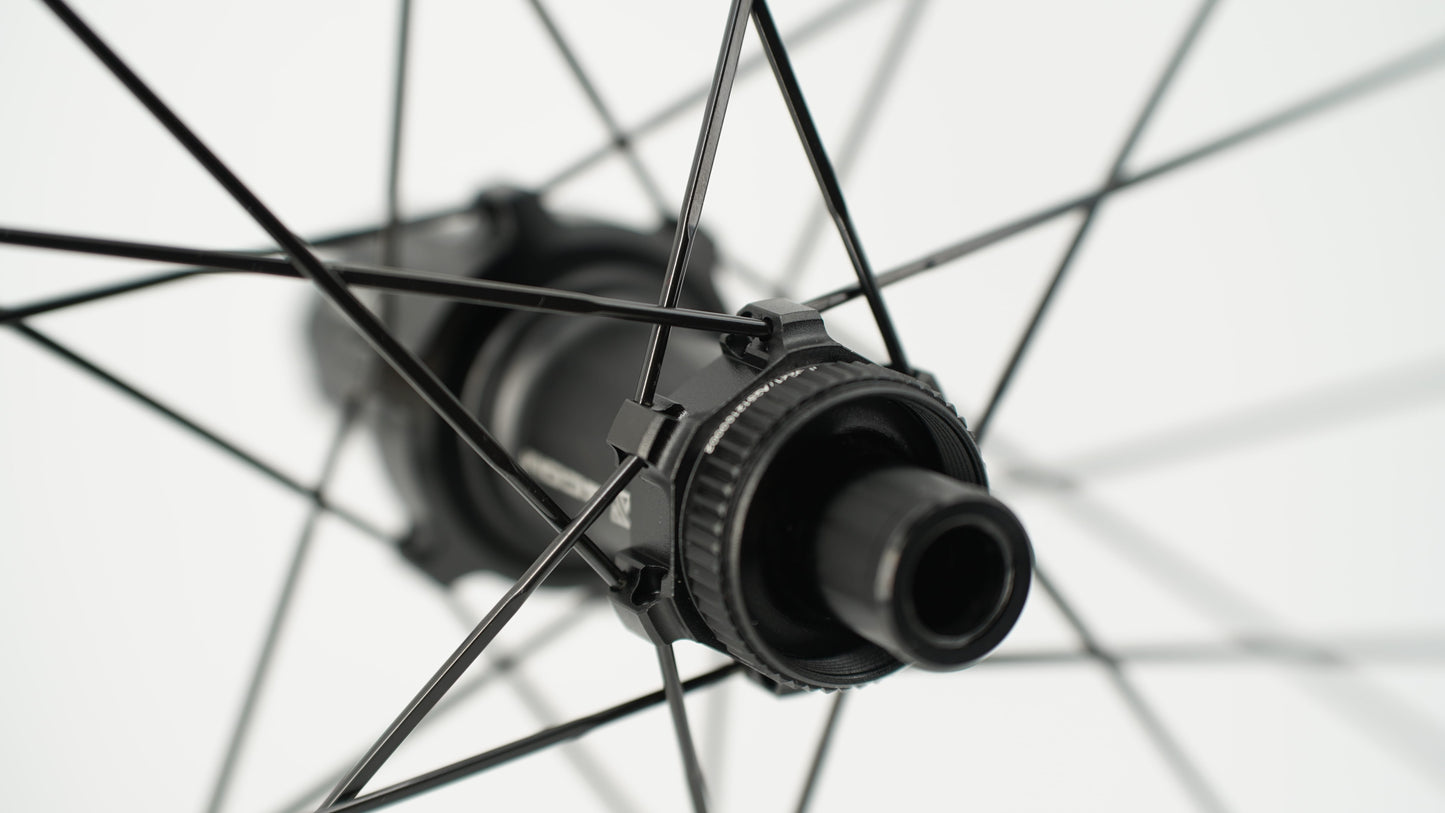 Paar Laufräder SCOM CORSA 60 Tubeless Ready (Center Lock)