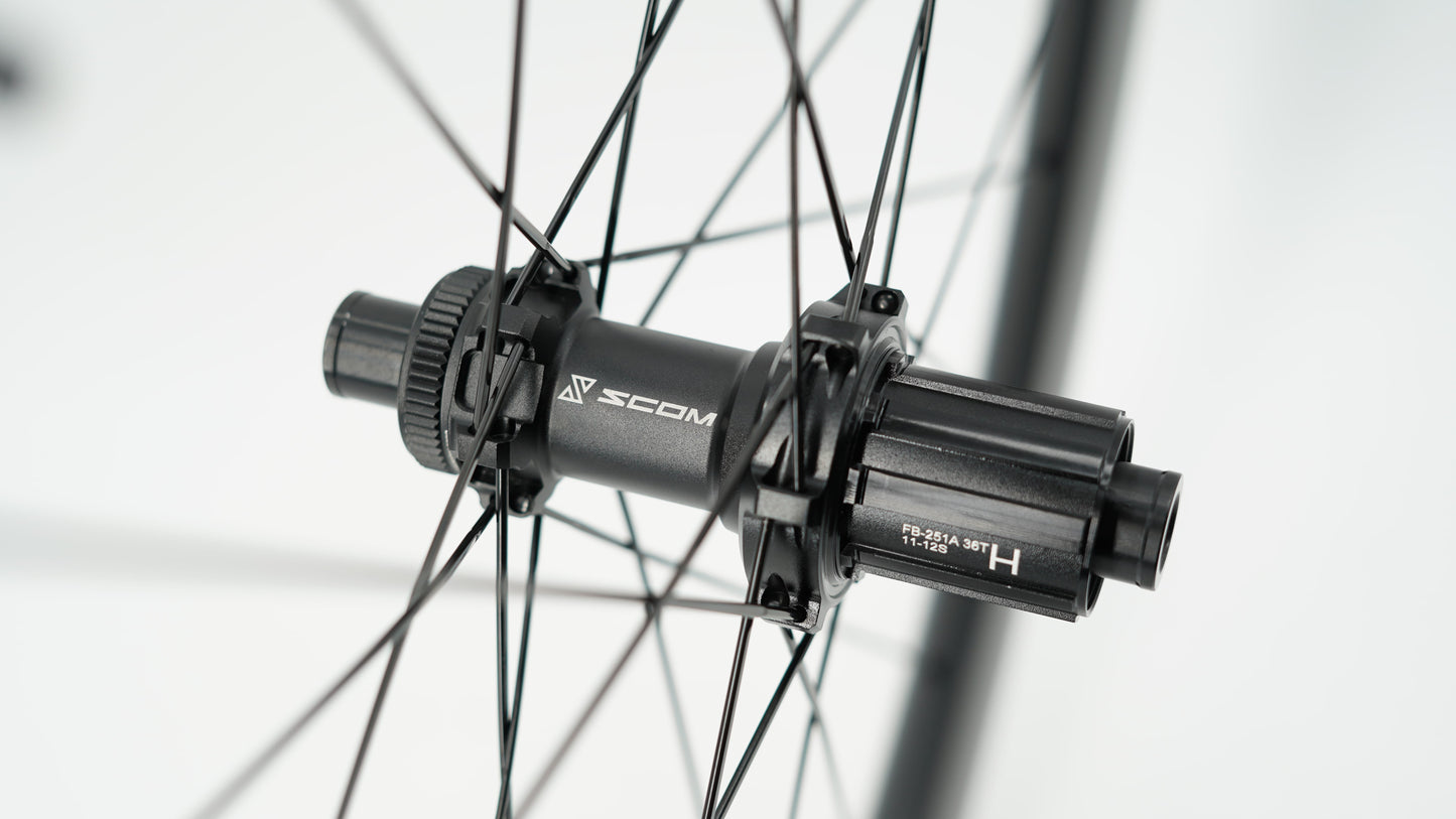 Paar Laufräder SCOM CORSA 60 Tubeless Ready (Center Lock)