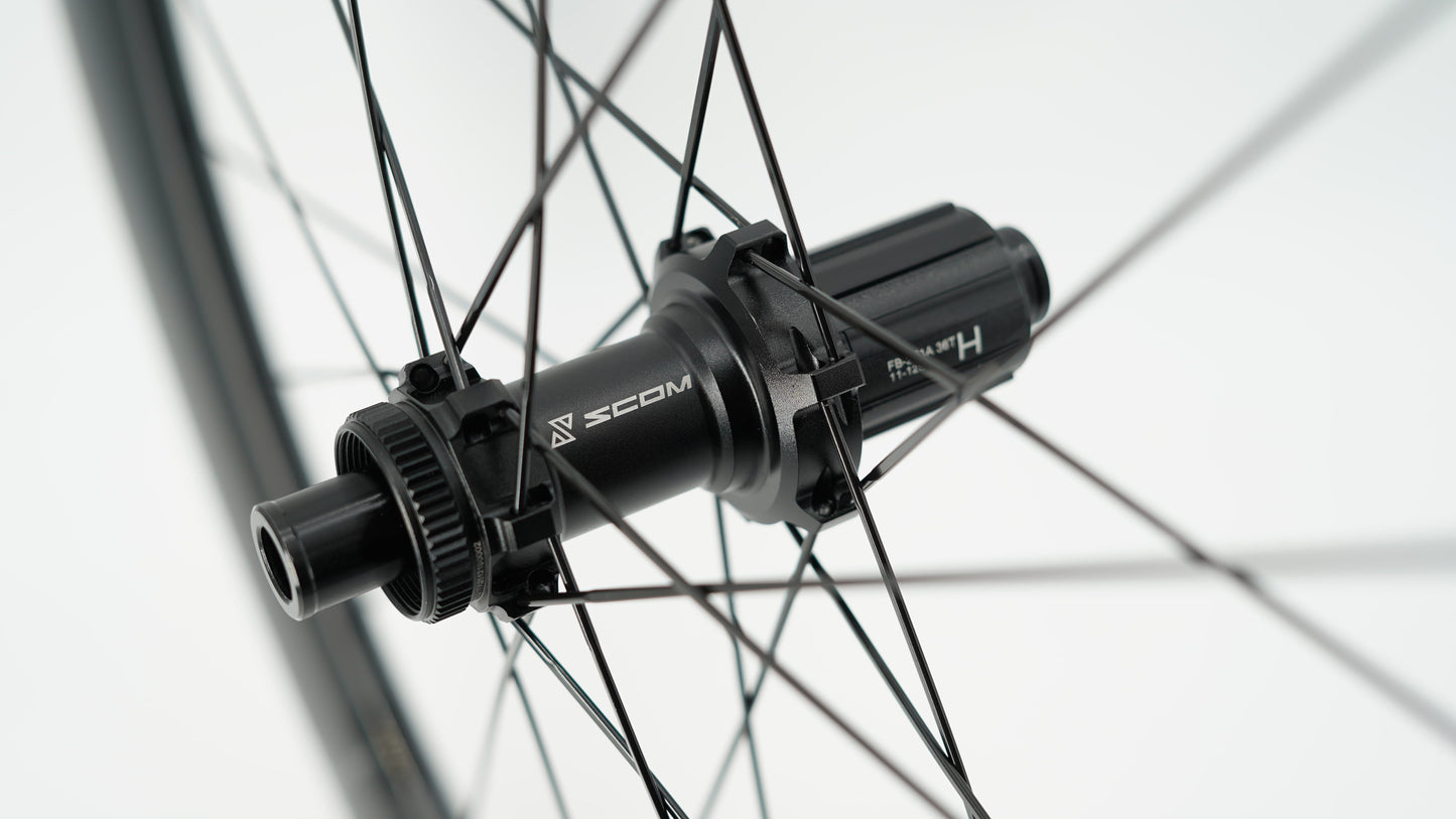 Paar Laufräder SCOM CORSA 60 Tubeless Ready (Center Lock)