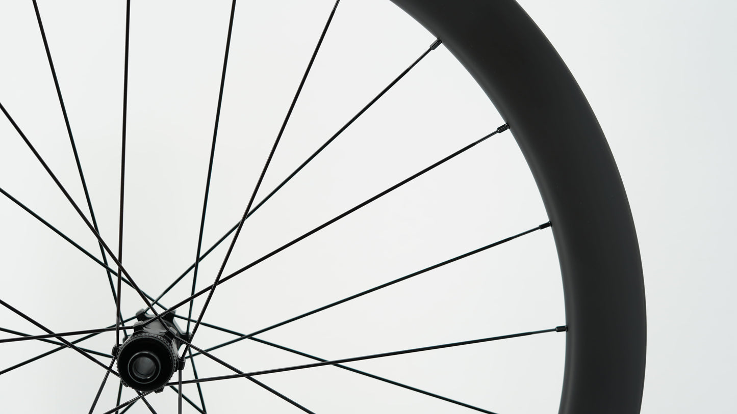Paar Laufräder SCOM CORSA 60 Tubeless Ready (Center Lock)