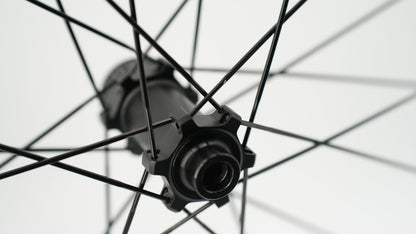 Laufradsatz SCOM CORSA 45 Tubeless Ready (Center Lock)