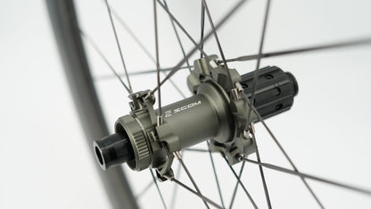 Laufradsatz SCOM ULTRA+ 50 Tubeless Ready (Center Lock)