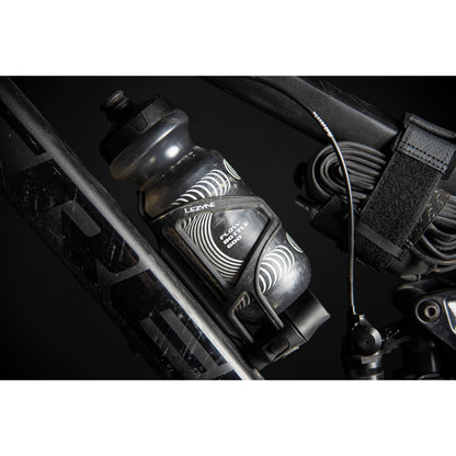 LEZYNE FLOW BOTTLE Fahrradflasche in Grau