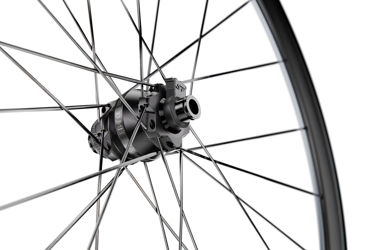 Vorderrad DT SWSISS G 1800 SPLINE 20 DISC Tubeless Ready (Center Lock) Dynamo