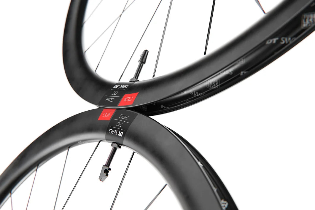 DT SWISS ARC 1100 DICUT WTS 38 Tubeless Ready Vorderrad (Center Lock)