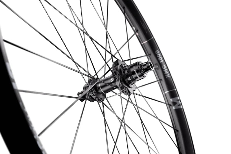 DT SWISS XMC 1500 SPLINE Laufradsatz, 30 mm, 27,5", 15x110/12x148 mm Boost