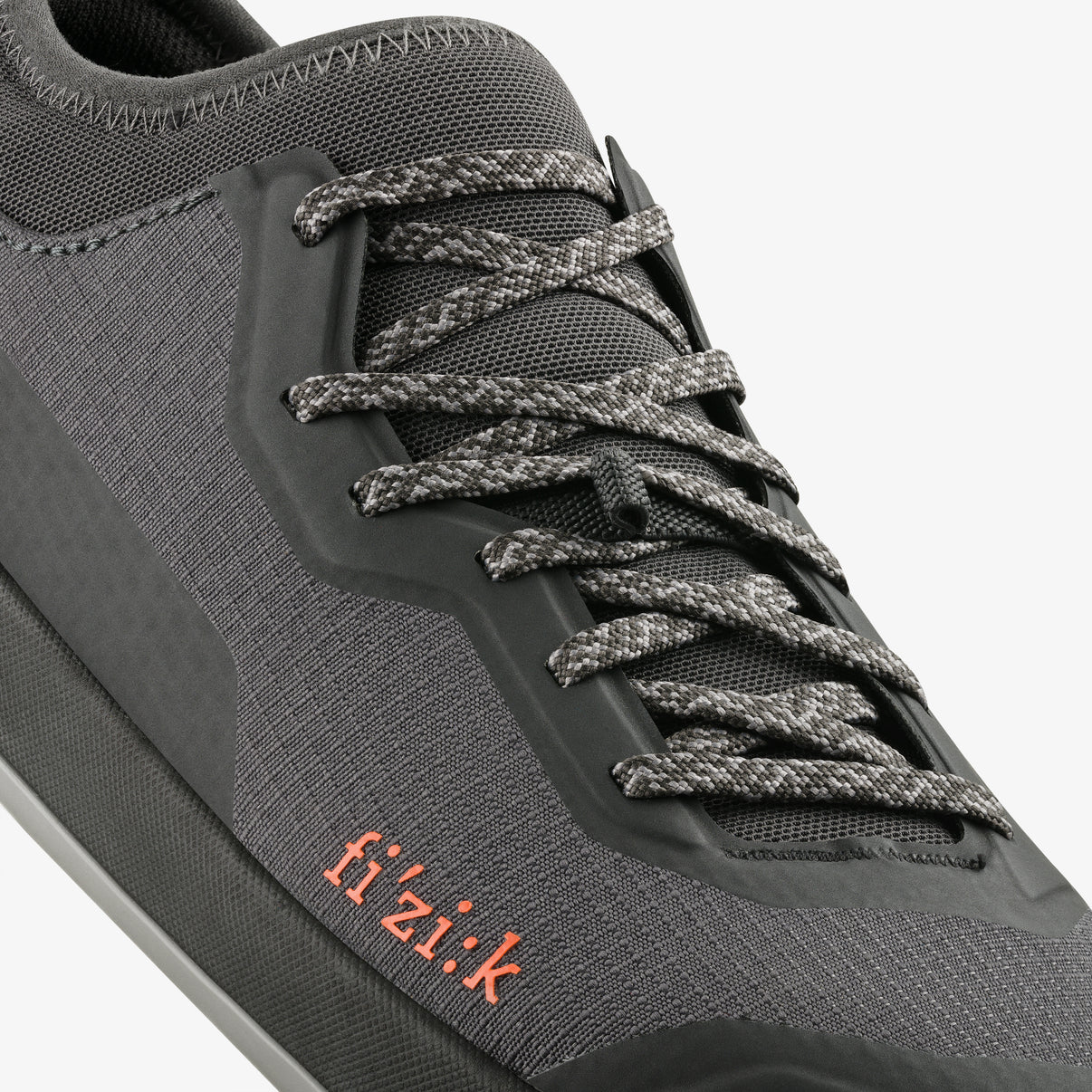 Mountainbike-Schuhe FIZIK VERSOR 2 FLAT Grau/Schwarz