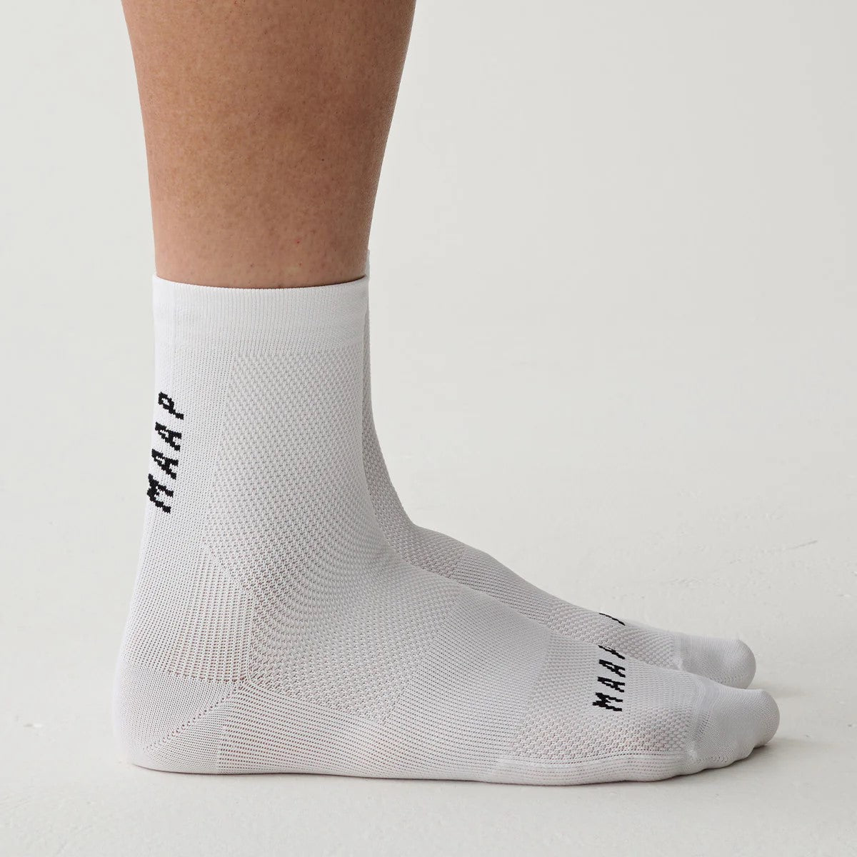 MAAP DIVISON MONO SHORT Socken Weiß