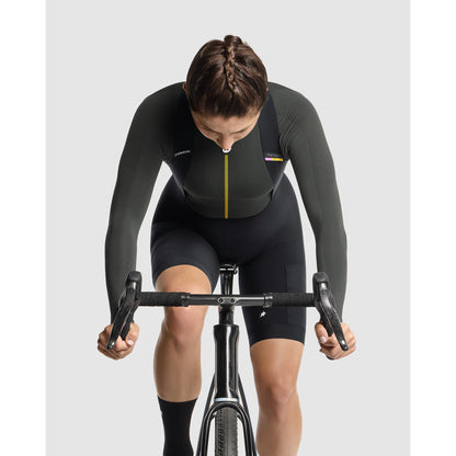Kurze Damen-Trägerhose ASSOS TACTICA SPRING FALL T5 Schwarz