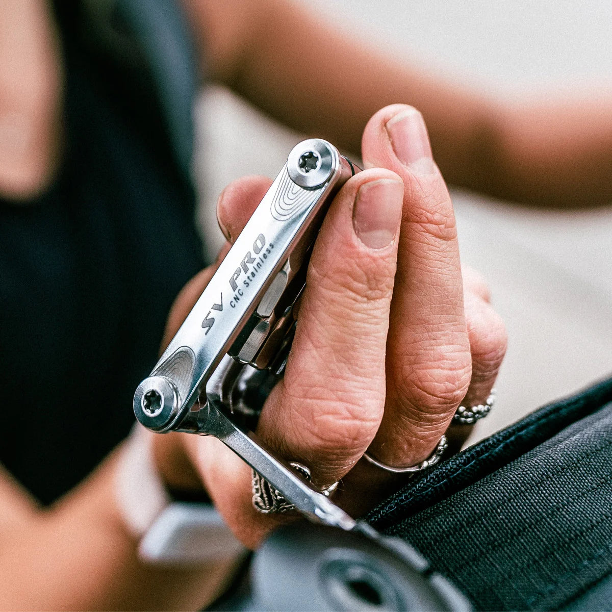 LEZYNE SV PRO 13 Multitool Silber