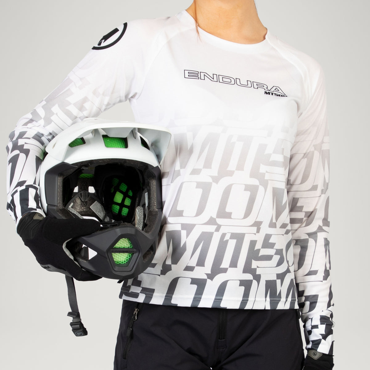 ENDURA MT500 Integral MIPS Helm Weiß 2026