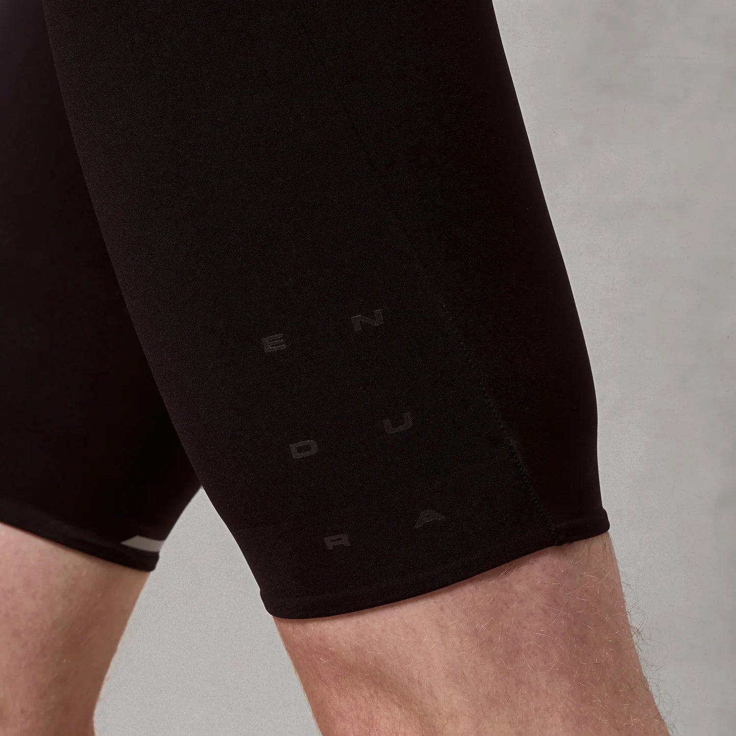 ENDURA PRO SL POWER Kurze Trägerhose Schwarz
