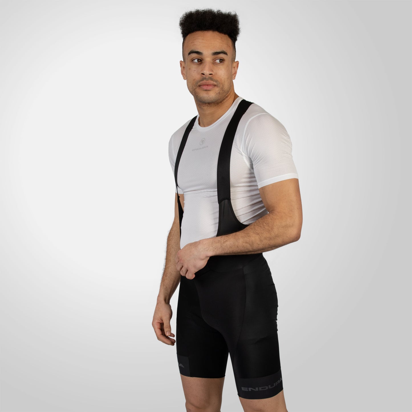 ENDURA FS260 Kurze Trägerhose Schwarz