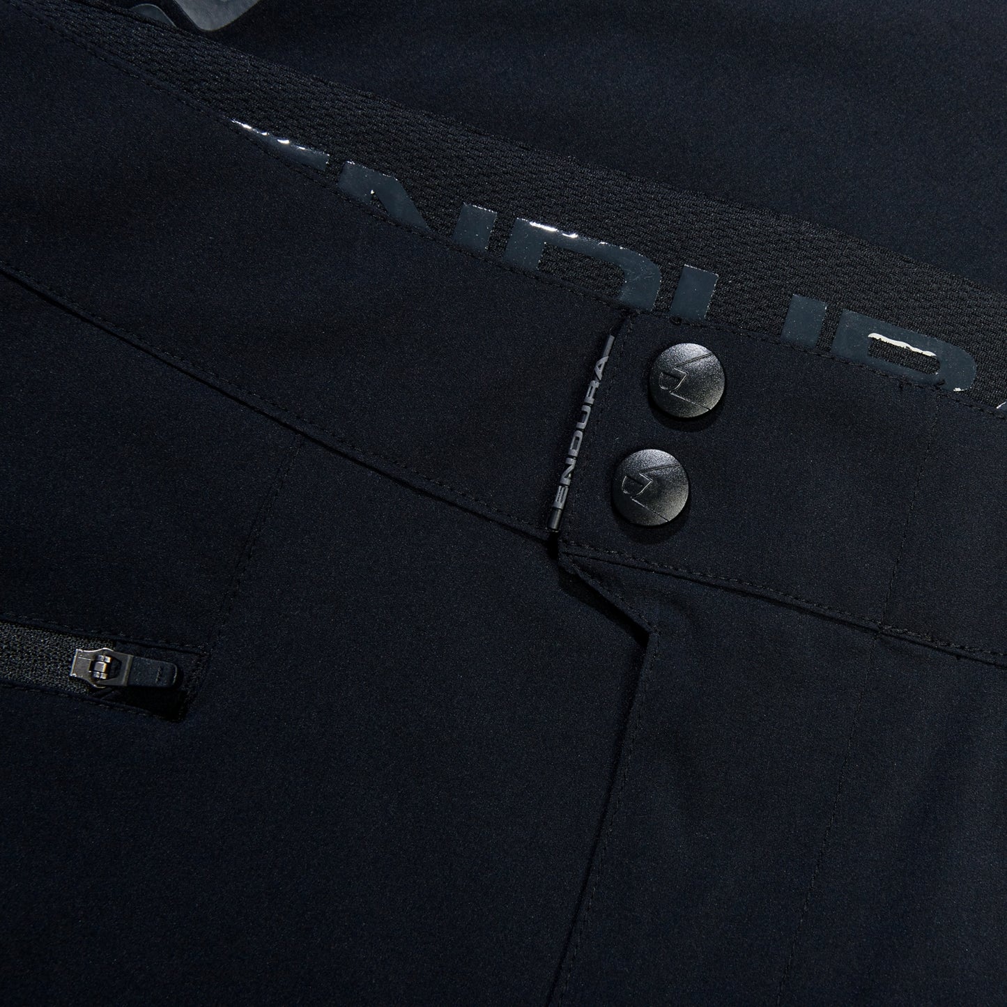 ENDURA SINGLETRACK LITE Shorts Schwarz