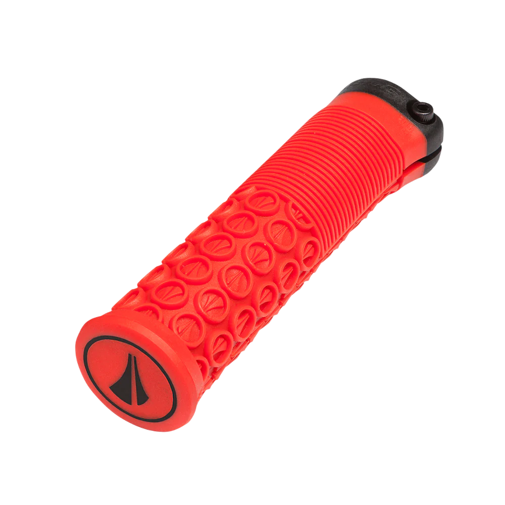 Grips SDG THRICE 136 mm Rot