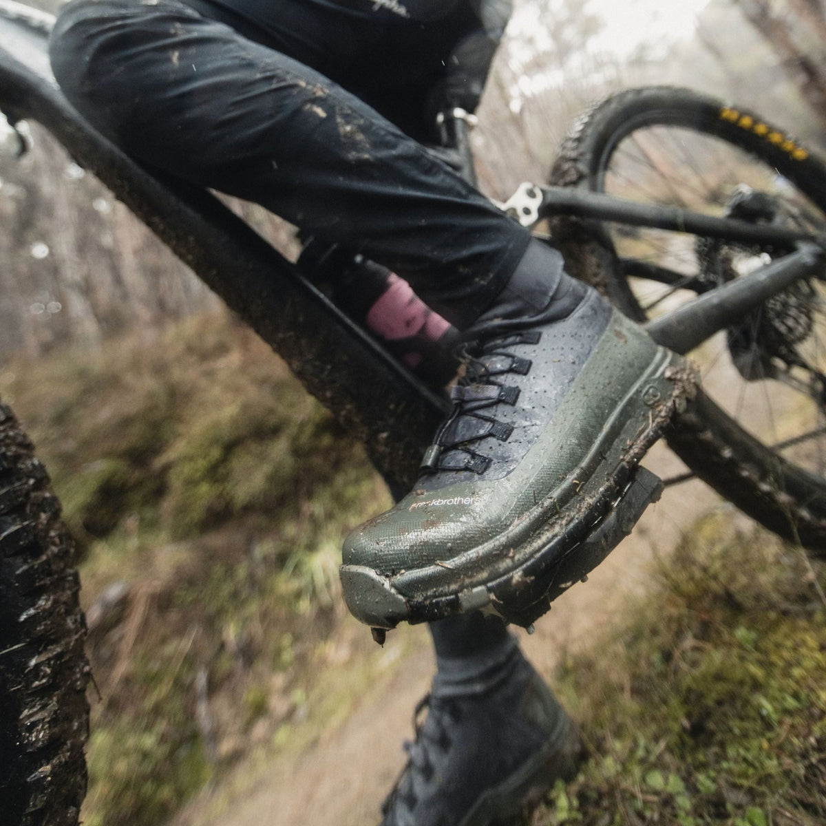 CRANKBROTHERS SEAL MTB-Schuhe im Einsatz