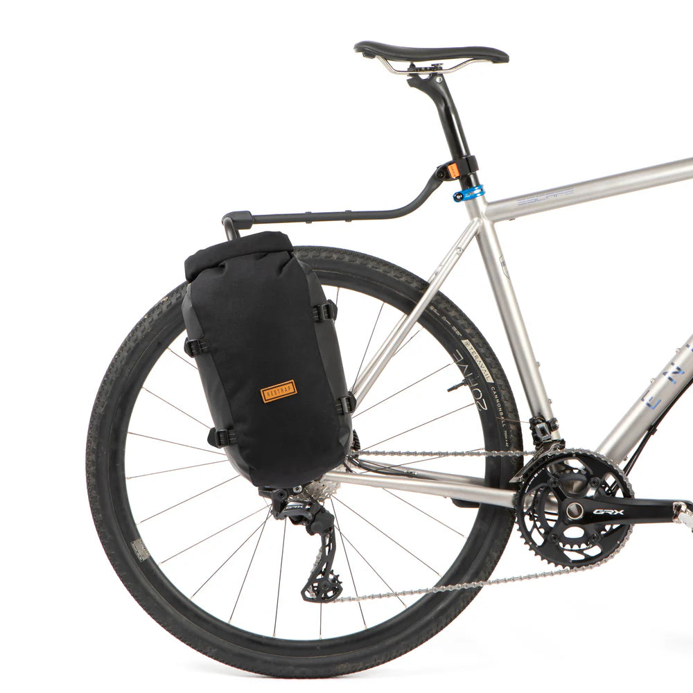 RESTRAP SWITCH Gepäckträgertasche Pannier 10L Schwarz