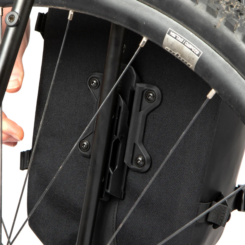 RESTRAP SWITCH Gepäckträgertasche Pannier 10L Schwarz