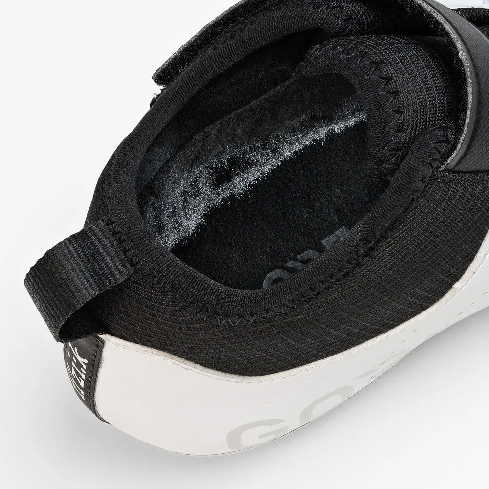 FIZIK TEMPO ARTICA GTX Straßenlaufschuhe Winter Schwarz/Weiß