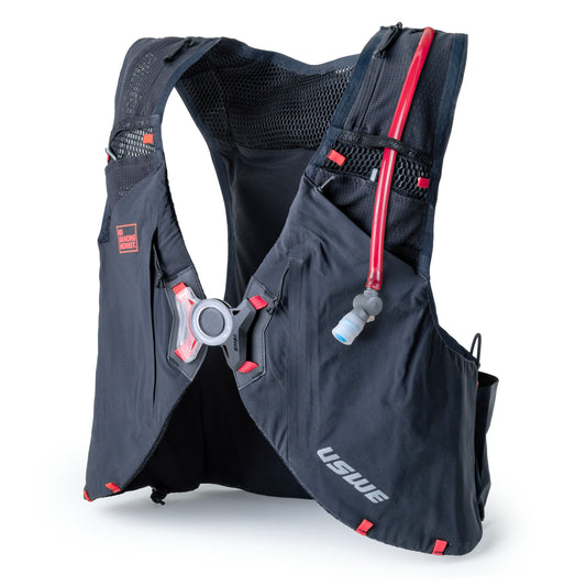USWE BIKE 8L Trinkjacke Schwarz