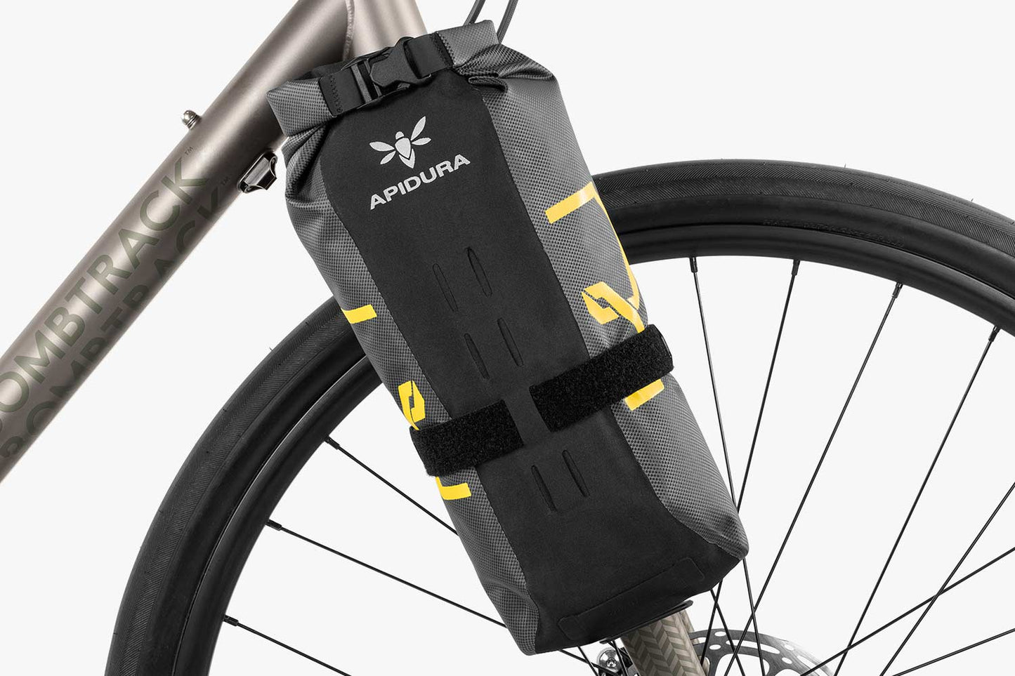 APIDURA EXPEDITION CARGO CAGE PACK 3 L Gabel Tasche Schwarz