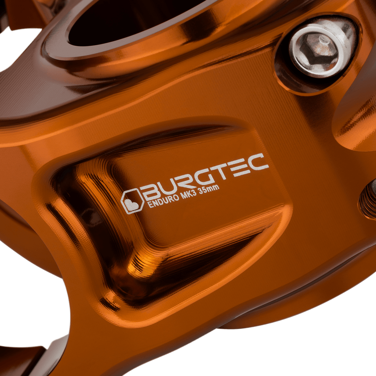 BURGTEC ENDURO MK3 Vorbau in Bronze — Detail des gefrästen Vorbaukörpers