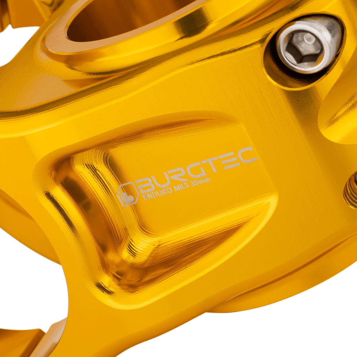 BURGTEC ENDURO MK3 Vorbau in Gold — Detail des gefrästen Vorbaukörpers