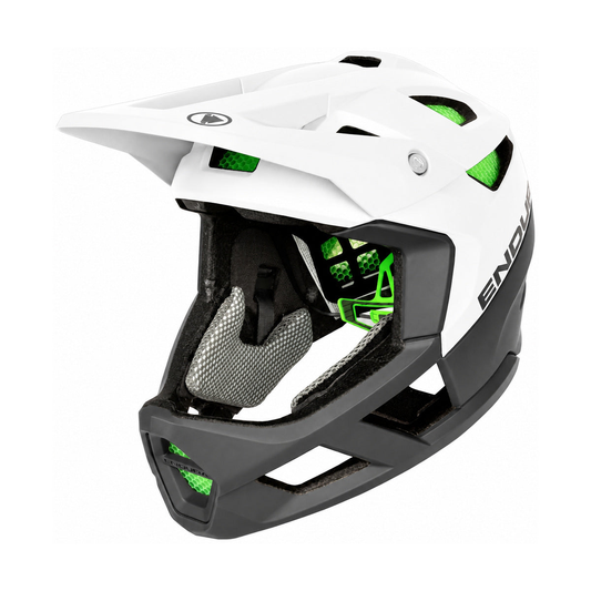 ENDURA Fullface-Helm MT500 mit MIPS in Weiß — Dreiviertelansicht vor weißem Hintergrund