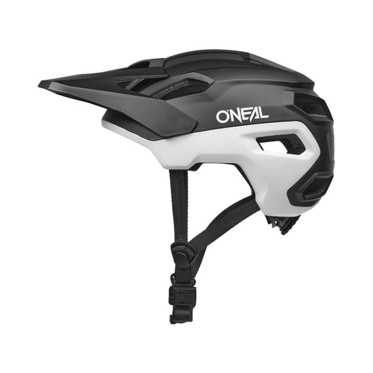 O'NEAL MTB-Helm TRAILFINDER EVO SOLID Schwarz/Weiß 2026 — Produktansicht