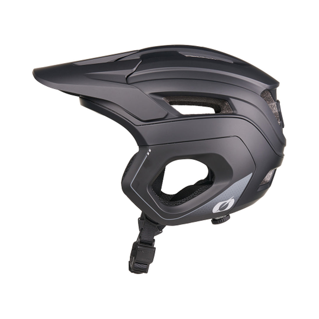 O'NEAL MTB-Helm TRAPPER EVO SOLID Schwarz — Produktansicht