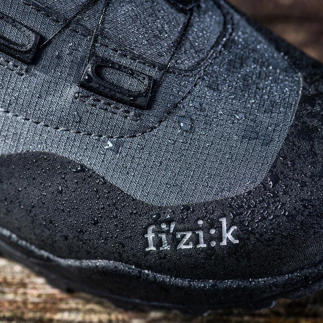FIZIK HIVER TERRA NANUQ GTX Mountainbike-Schuhe Schwarz/Grau