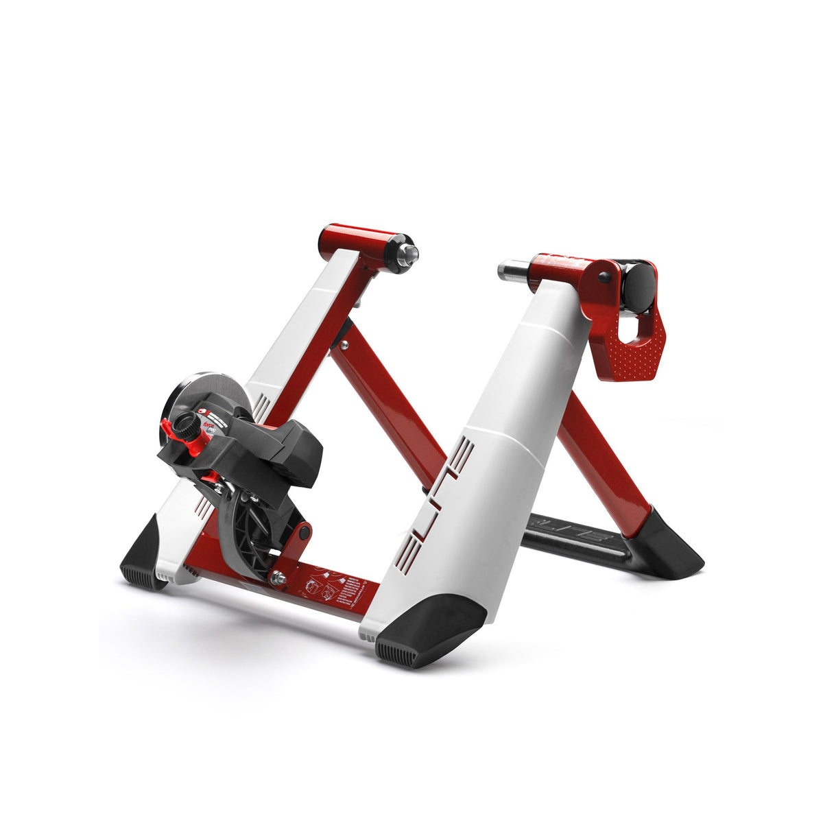 ELITE NOVO FORCE PACK — Gesamtansicht des Heimtrainers aus schrägem Winkel