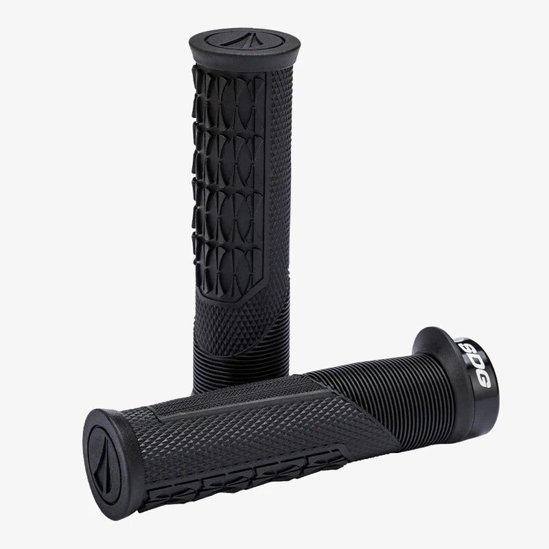 Grips SDG OPEN CORE THRICE 136 mm Schwarz
