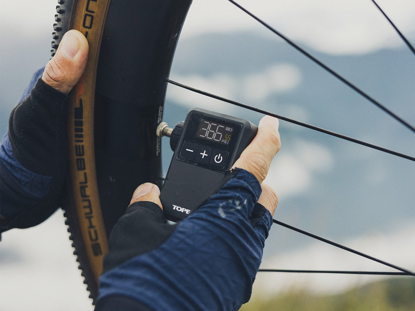 Elektrische Pumpe Mini TOPEAK E-BOOSTER DIGITAL MINI