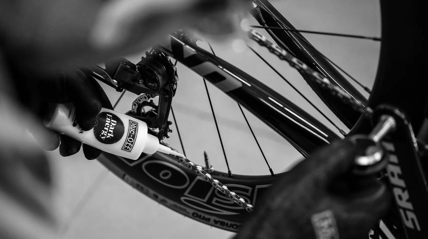 Kettenschmiermittel MUC-OFF DARK MATTER BICYCLE CHAIN WAX (50 ml)