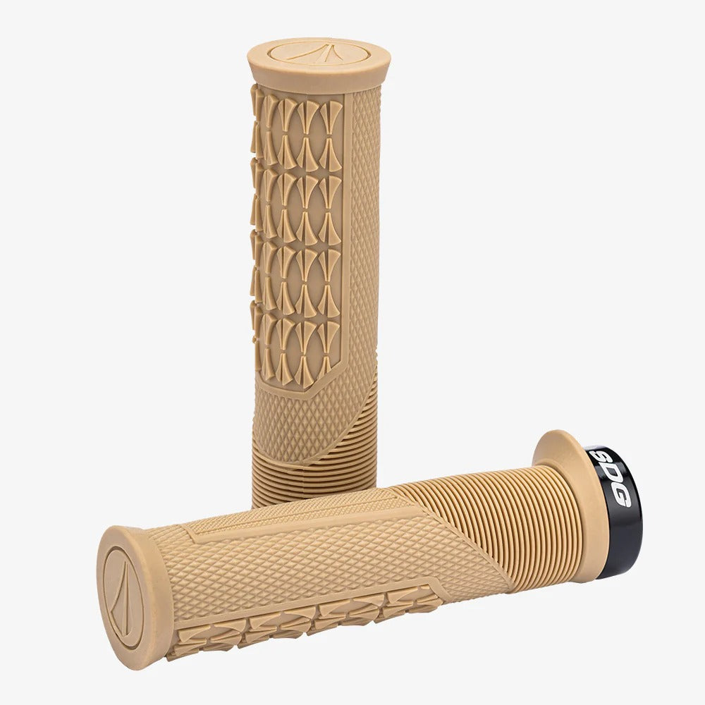 Grips SDG OPEN CORE THRICE 136 mm Beige