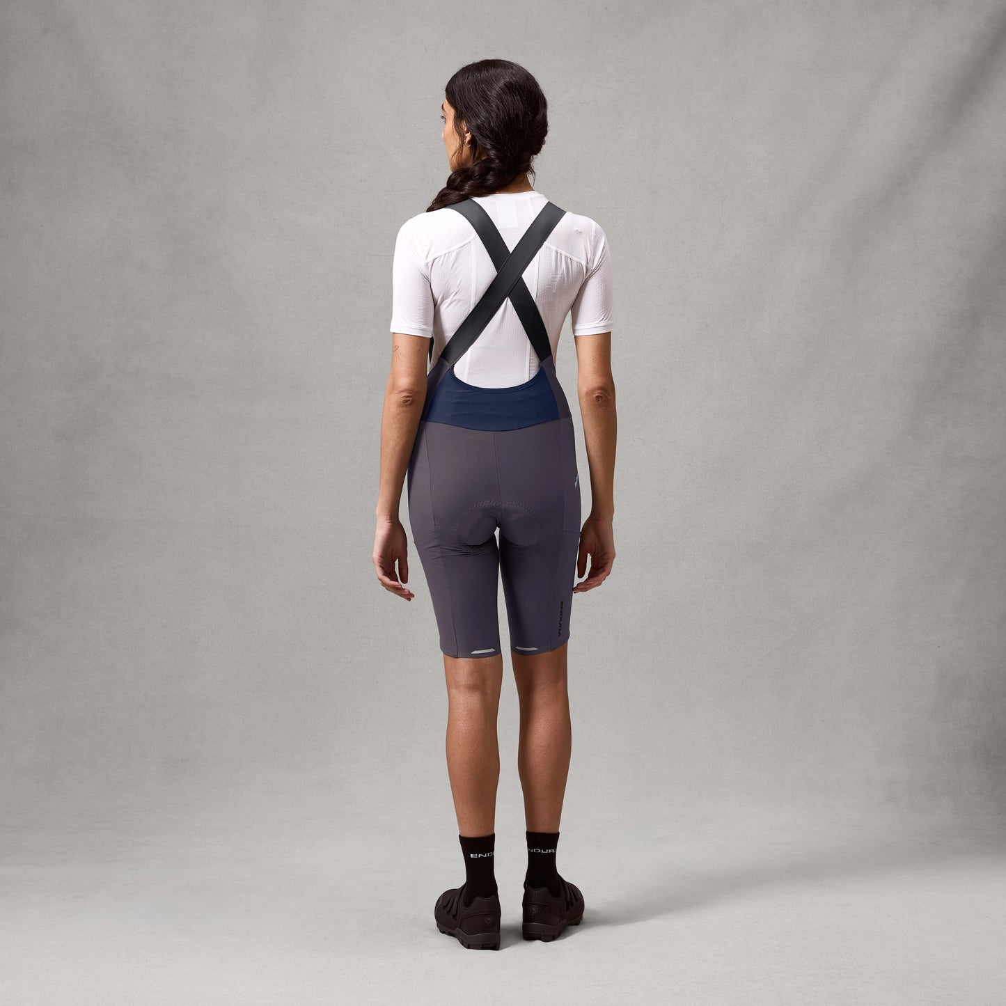 ENDURA ALLTRACK RIDE Women's Carbon Short Bib Shorts Grau