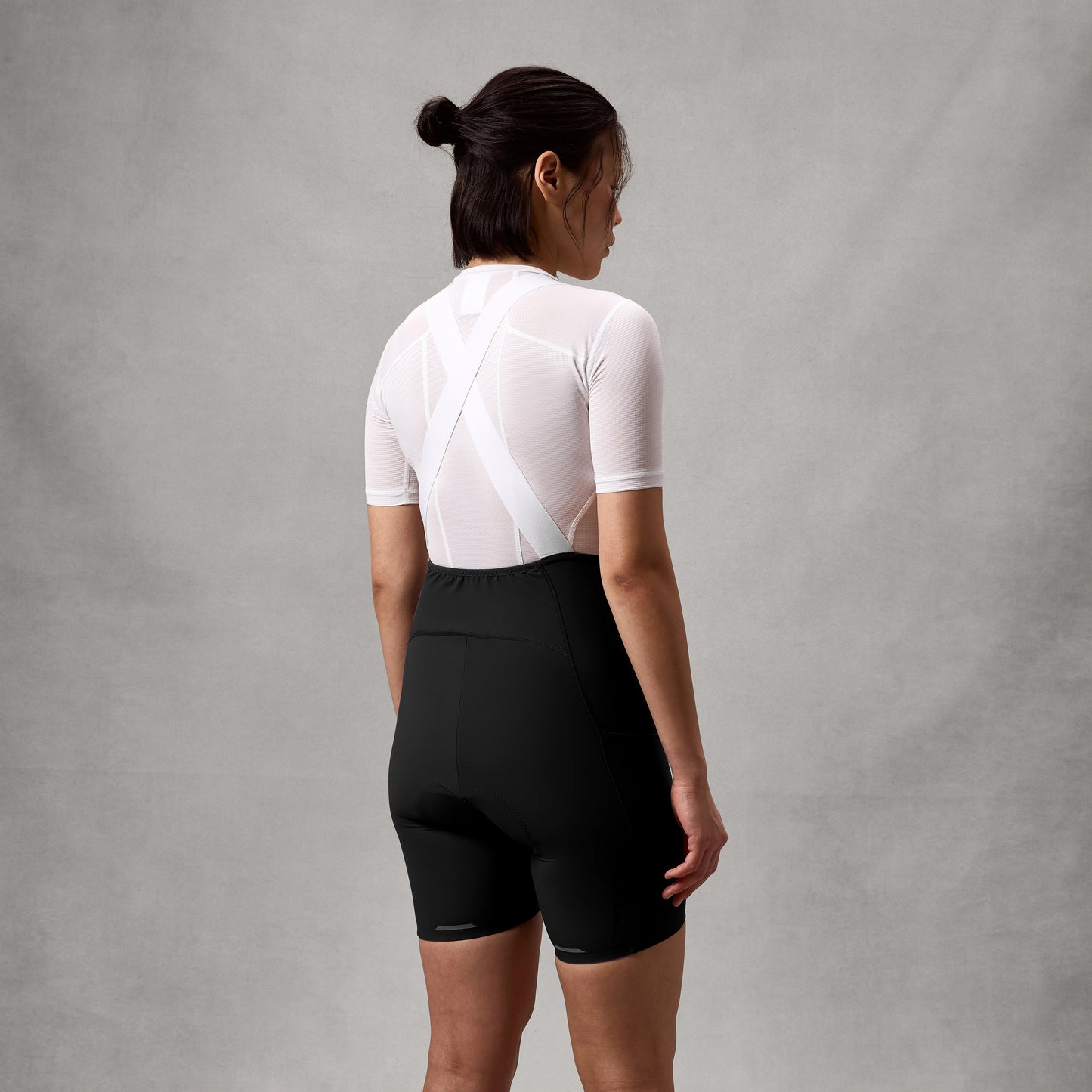 ENDURA LOOP Damen Kurze Trägerhose Schwarz