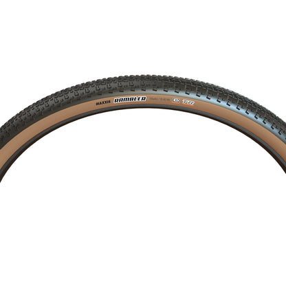 MAXXIS RAMBLER Reifen mit beigen Seitenwänden – Seitenansicht