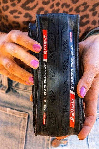 VITTORIA ZAFFIRO EVO V Graphene G2.0 TubeType Reifen Schwarz