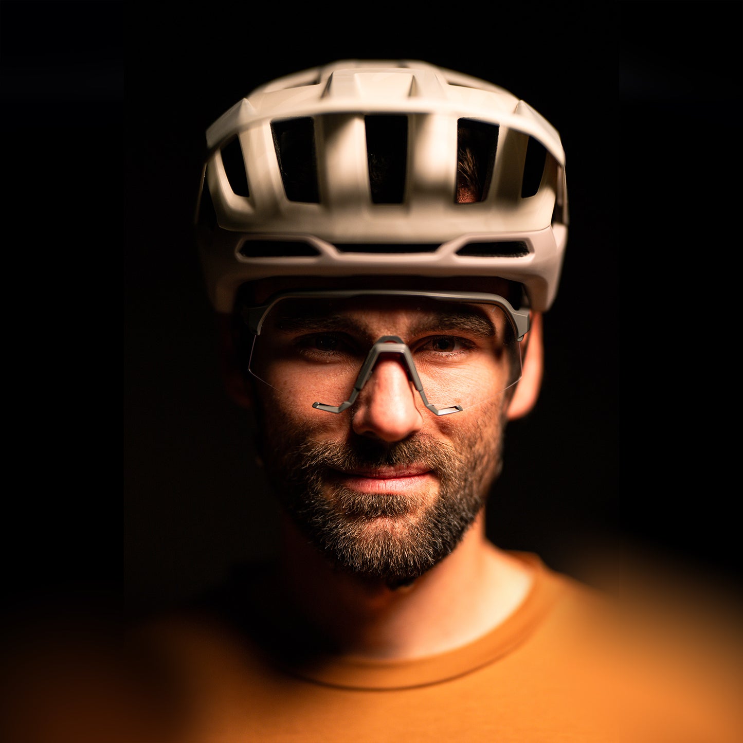 MTB-Helm MET REVO MIPS KILIAN BRON LIMITED EDITION Ecru/Gris