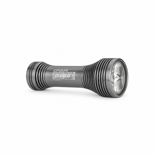 EXPOSURE LIGHTS DIABLO MK14 Frontleuchte — Produktansicht auf weißem Hintergrund