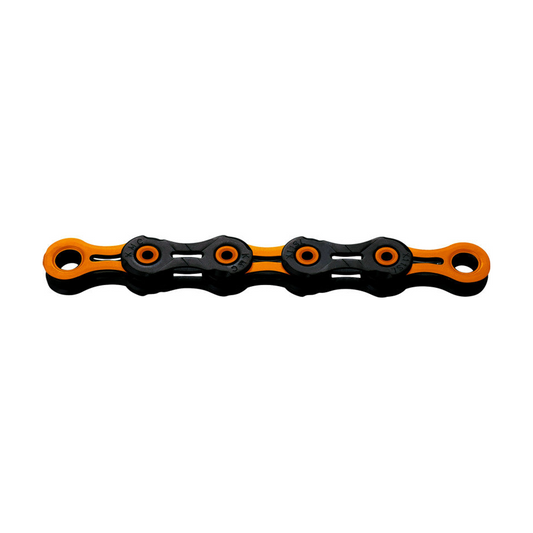 KMC 11-fach-Kette DLC11 Waxed Schwarz/Orange, gewachst — Produktfoto auf weißem Hintergrund