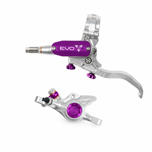 HOPE TECH 4 EVO X2 PM Bremse in Silber/Violett — Bremshebel und Bremssattel auf weißem Hintergrund