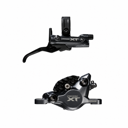 SHIMANO XT M8200 XC-Bremse mit 2 Kolben — Bremshebel und Bremssattel vor weißem Hintergrund