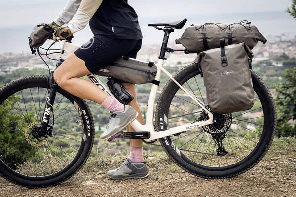 Paar ORTLIEB GRAVEL PACK QL 2.2 29 L Beige Gepäckträgertaschen